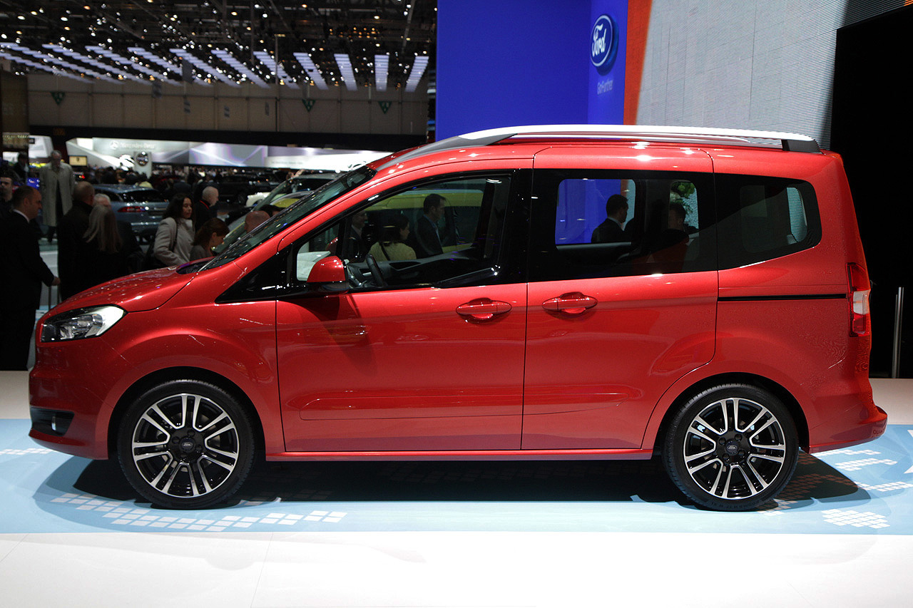 2015 Yeni Ford Tourneo ve Transit Courier Ülkemizde Satışa ...