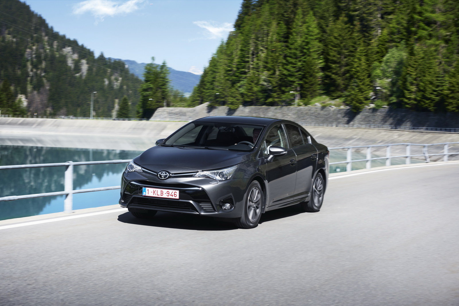 yeni toyota avensis yorum #1 yeni toyota avensis yorum #1