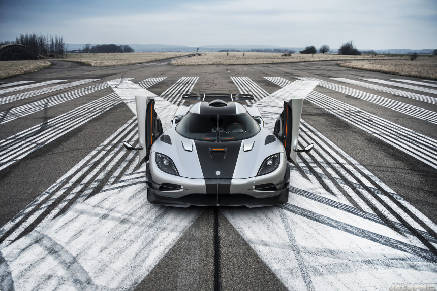 Koenigsegg One:1 Teknik Özellikleri ve Fotoğrafları