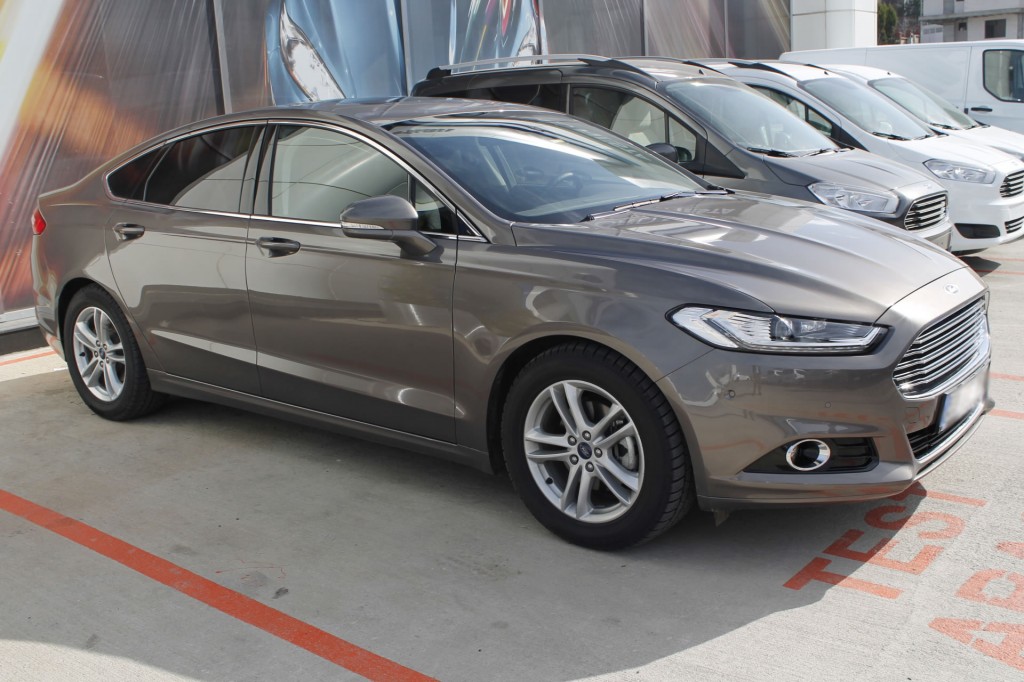Ford Mondeo Sedan 1.5 EcoBoost Titanium - 5