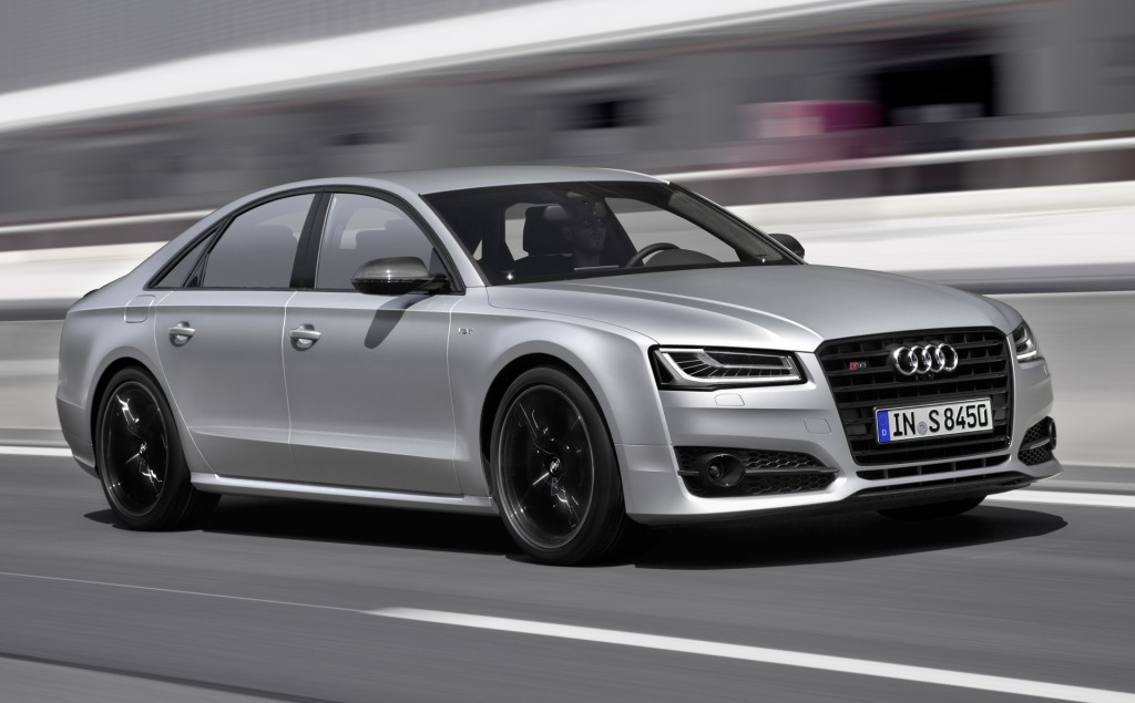 Audi s8 2015