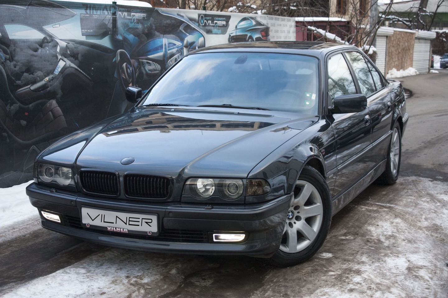 Бмв 750 e38