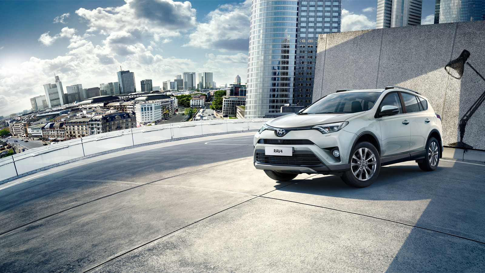 Yeni Toyota Rav 4 Hybrid 2016 Oto Kokpit