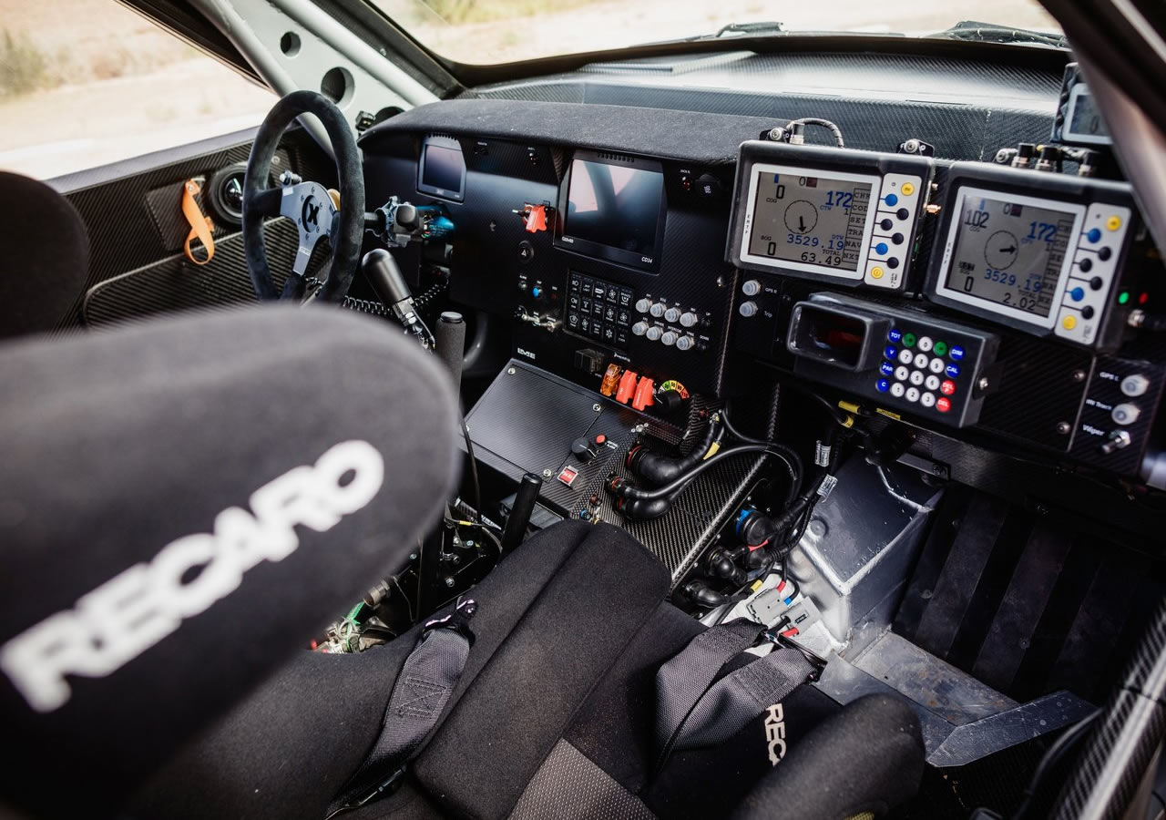 2017 Mini John Cooper Works Rally Kokpiti