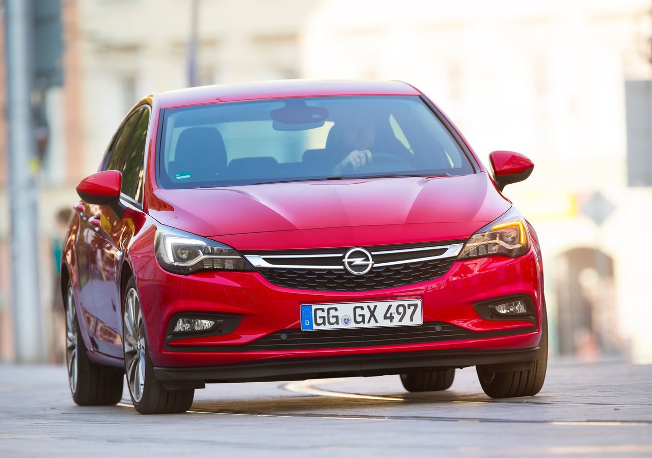 Yeni Opel Astra K 1.6 ECOTEC Turbo 200 ps Türkiye