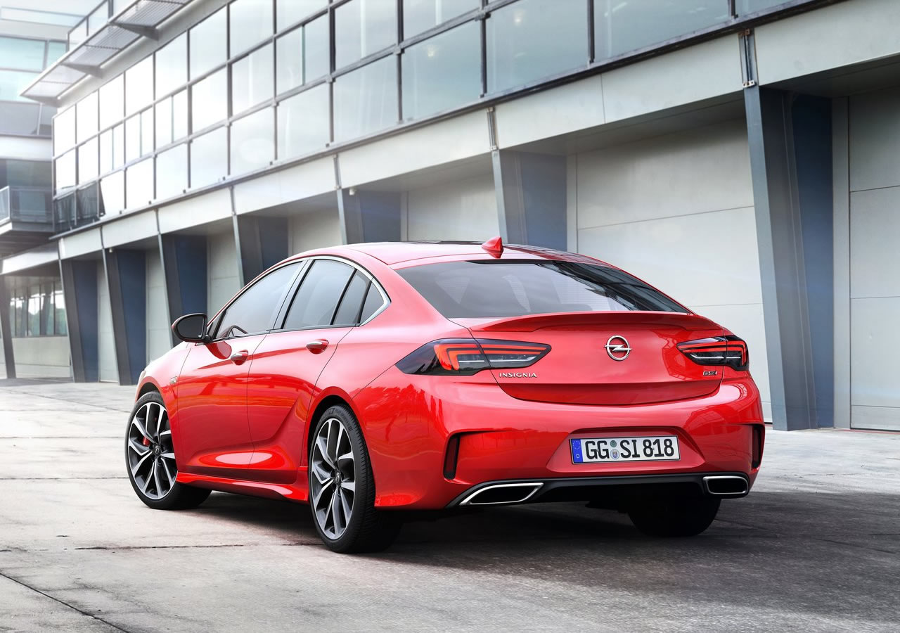 2018 Yeni Opel Insignia GSi Ne Zaman Çıkacak?