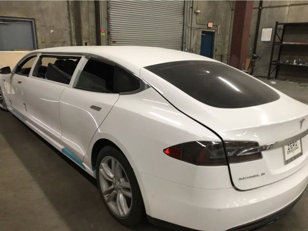 Tesla Model S’ten Limuzin Yaptılar