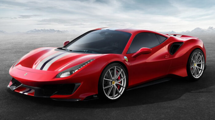 2019 Yeni Ferrari 488 Pista Teknik Özellikleri