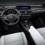 Yeni Lexus UX Kokpiti