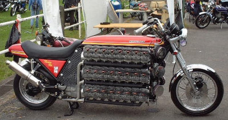 48 Silindirli Motosiklet