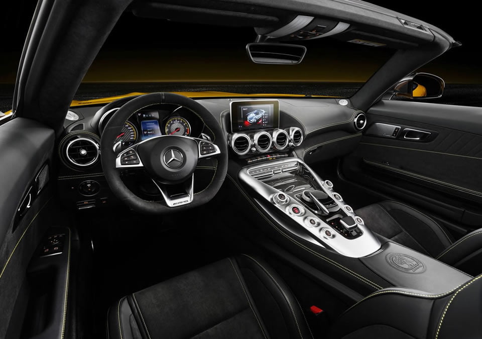 Yeni Mercedes-AMG GT S Roadster Kokpiti