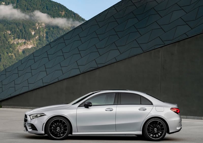 Yeni Mercedes-Benz A Serisi Sedan Donanımları