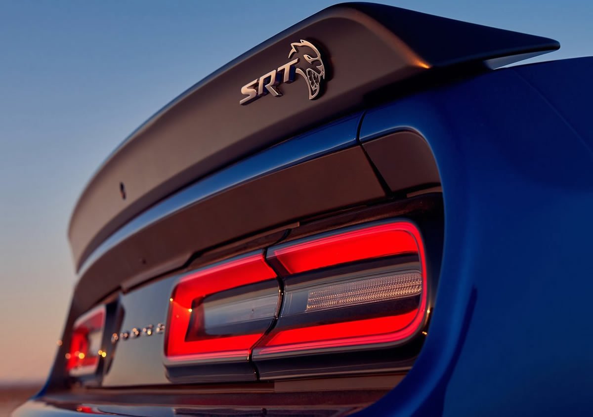 Makyajlı Dodge Challenger SRT Hellcat 0-100 km/s