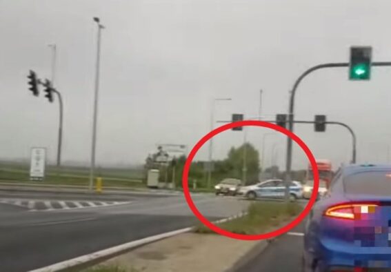 Renault Clio, Polis Mağduru Oldu