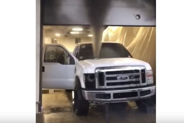 1220 Beygirlik Ford Pick-Up, Dyno’da Yandı