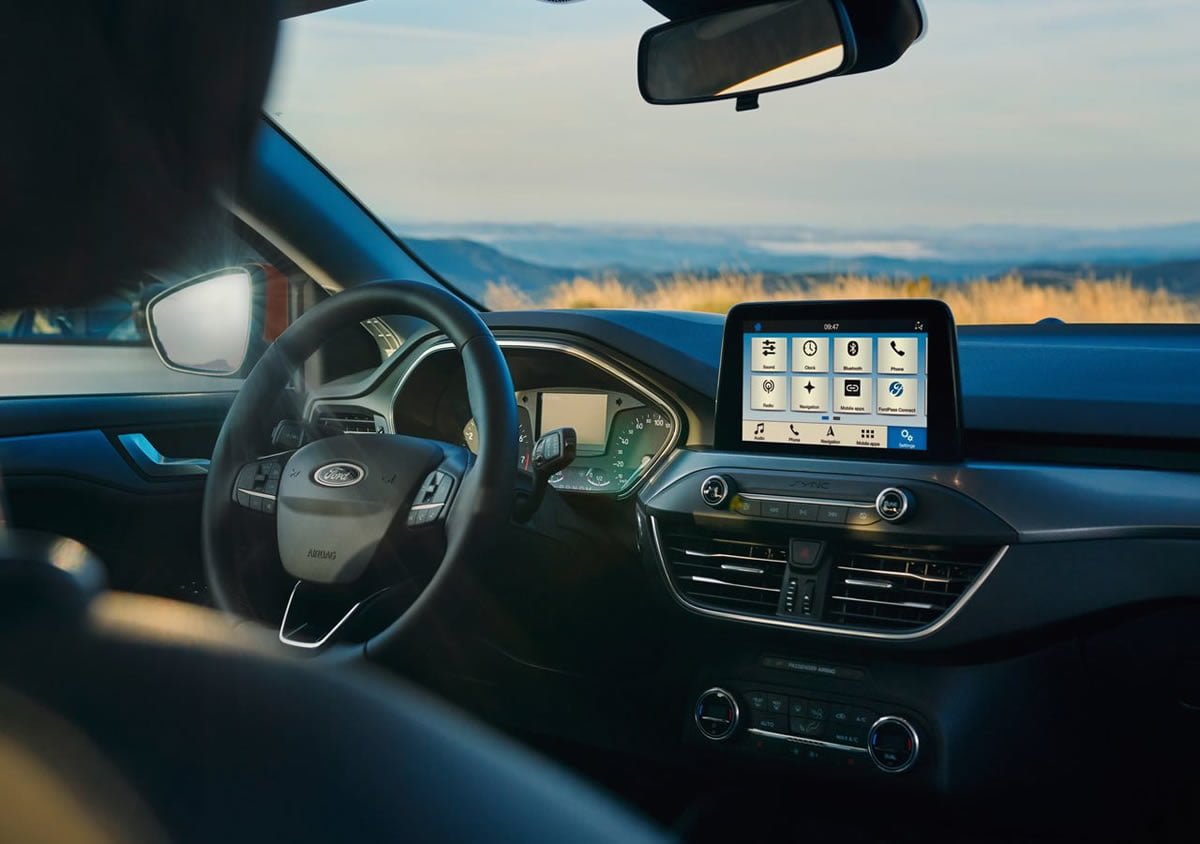 2019 Yeni Kasa Ford Focus Active Vagon Kokpiti