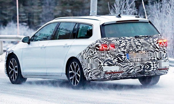 Makyajlı Volkswagen Passat Variant Türkiye