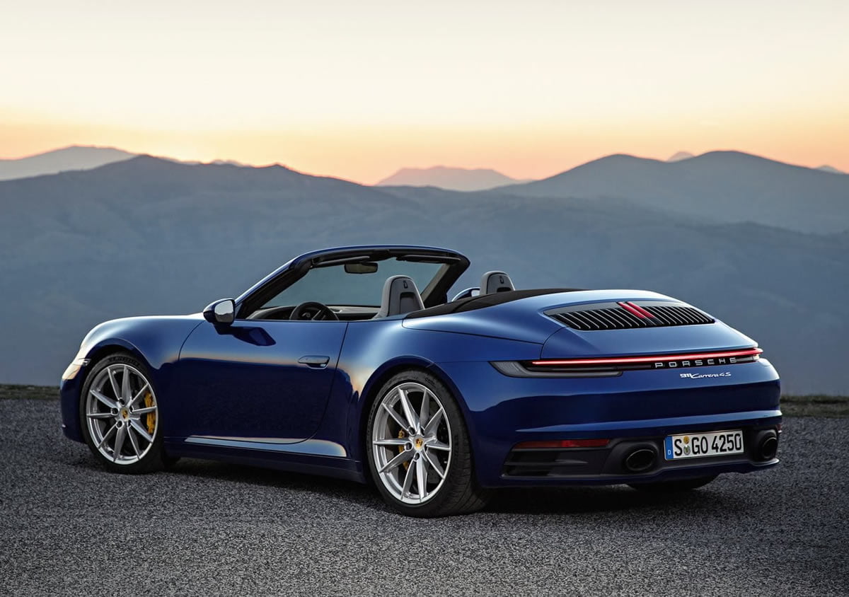 2019 Porsche 911 Carrera 4S Cabriolet