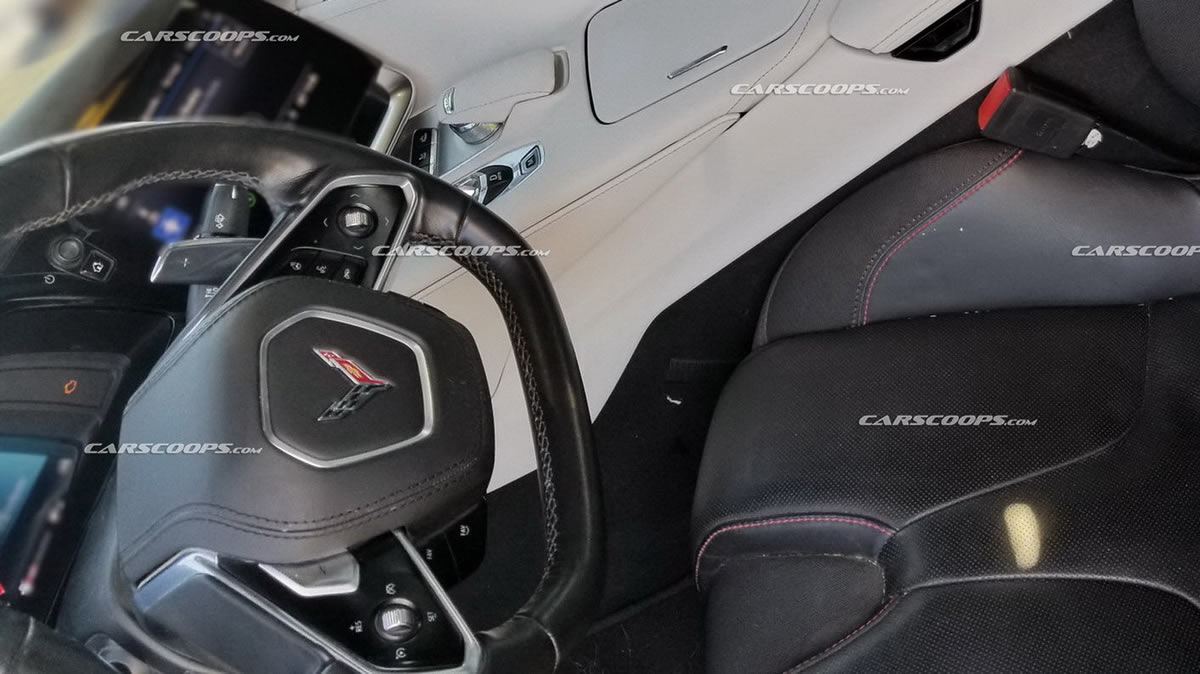 2020 Chevrolet Corvette C8 Kokpiti
