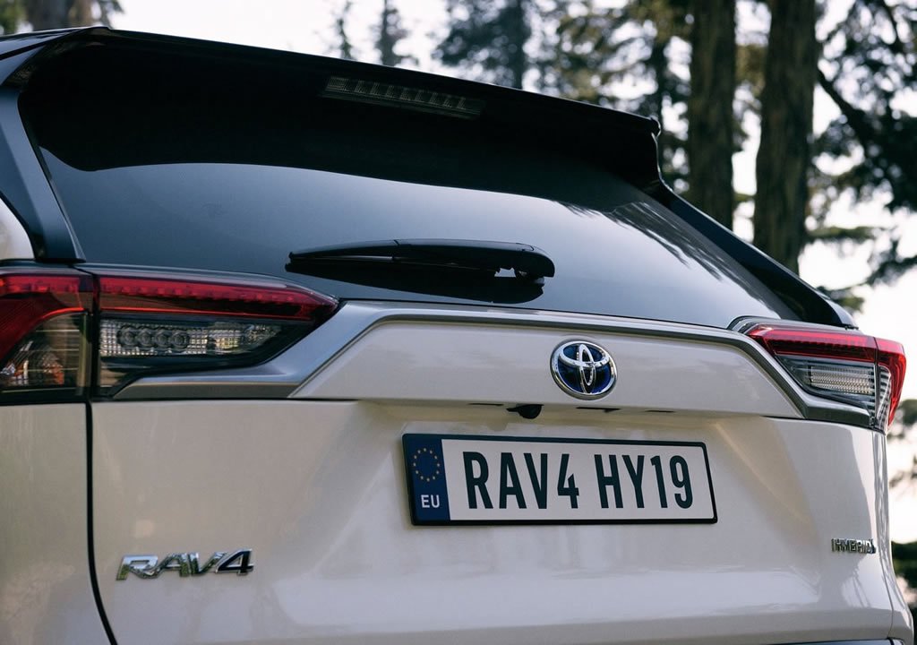 2019 Yeni Toyota RAV4 Hibrit Flame Maksimum Hızı