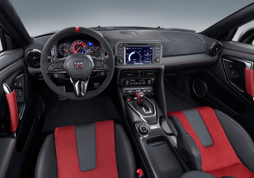 2020 Yeni Nissan GT-R Nismo Donanımları