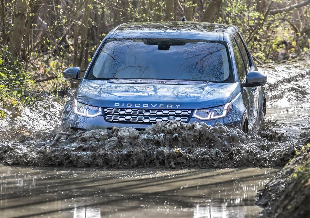 Makyajlı 2020 Land Rover Discovery Sport Sudan Geçiş Yüksekliği