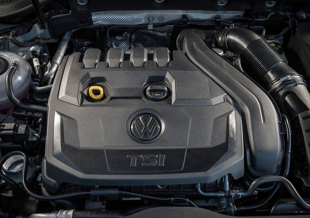 Volkswagen Golf 1.0 TSI Motor