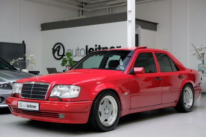 Mercedes-Benz E60 AMG W124