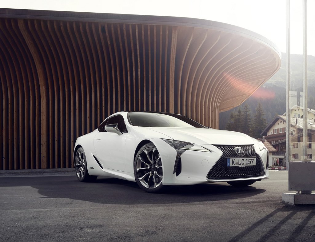 Yeni Lexus LC 500h Türkiye