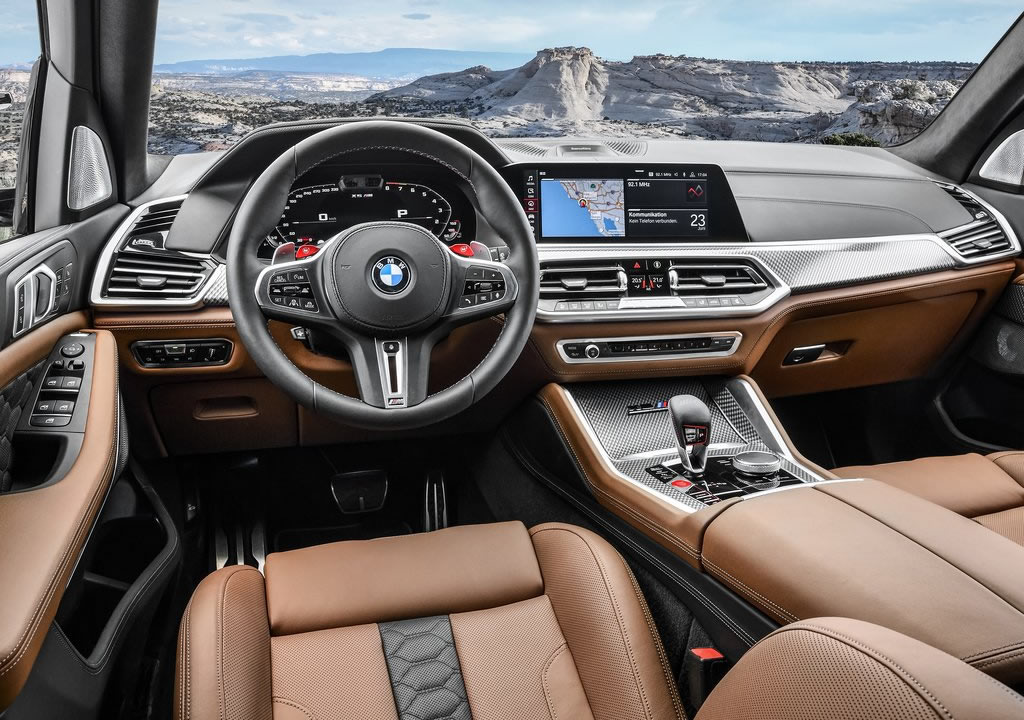 2020 BMW X5 M Competition Kokpiti