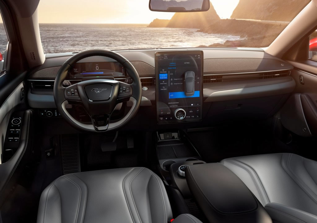 2021 Ford Mustang Mach-E Kokpiti