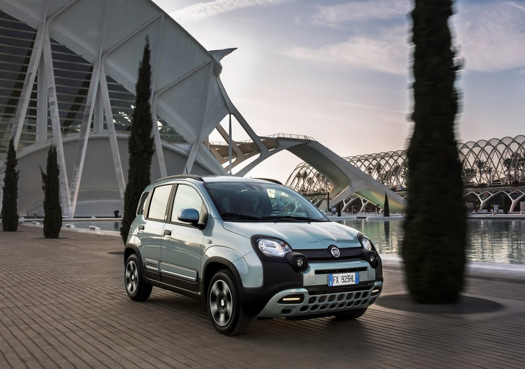 2020 Yeni Fiat Panda Hibrit 
