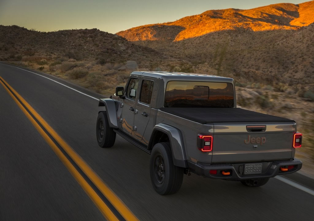 2020 Yeni Jeep Gladiator Mojave Donanımları