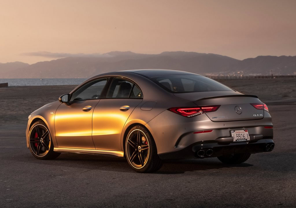2020 Yeni Mercedes- AMG CLA45