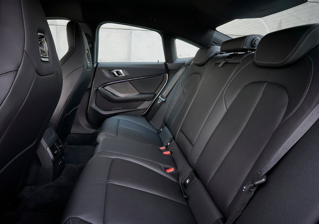 2020 BMW M235i xDrive Gran Coupe Photo