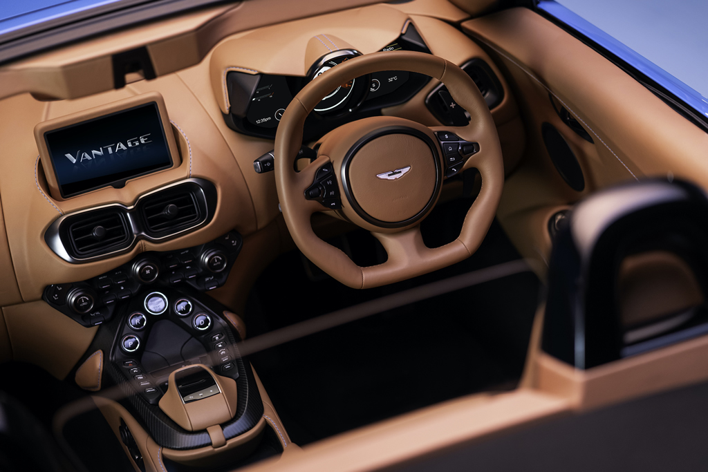 2020 Yeni Aston Martin Vantage Roadster İçi