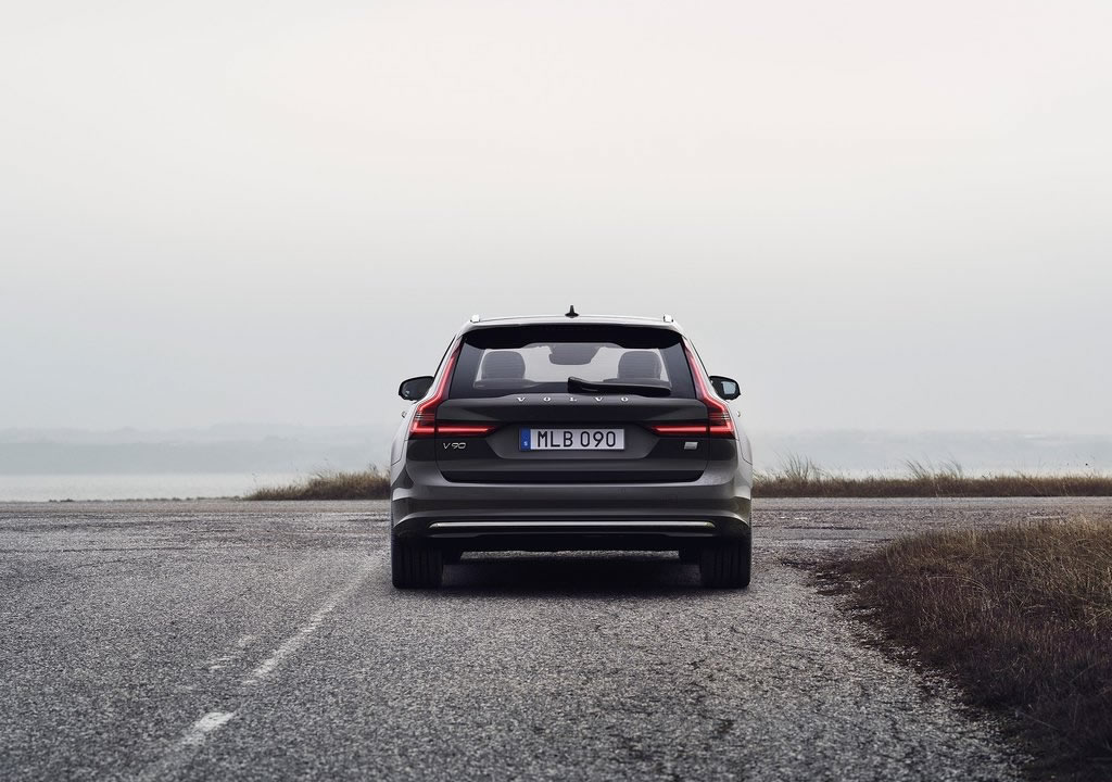 2020 Yeni Volvo V90 Türkiye