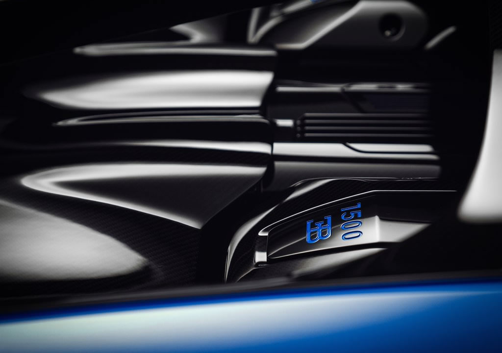 2021 Bugatti Chiron Pur Sport Motoru