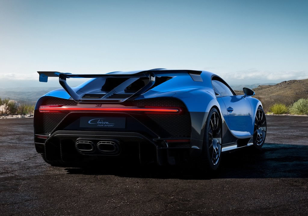 2021 Bugatti Chiron Pur Sport Photos