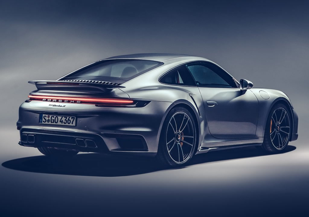 2021 Yeni Kasa Porsche 911 Turbo S Kaç Beygir?