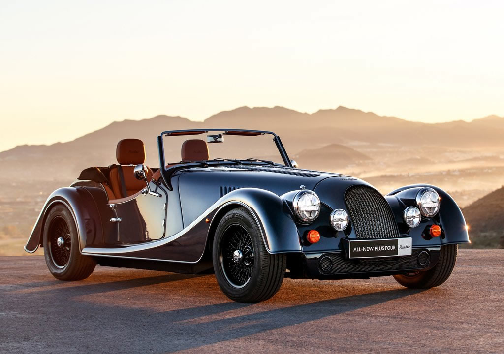 2021 Yeni Morgan Plus Four Özellikleri ile Tanıtıldı