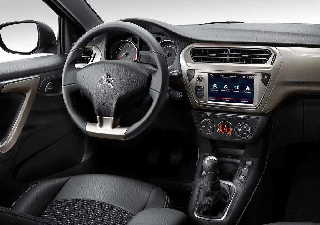 2020 Model Citroen C-Elysee Kokpiti