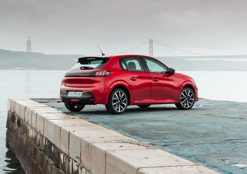 2020 Yeni Kasa Peugeot 208 Donanımları