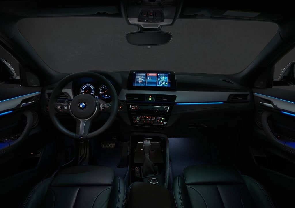 2020 Yeni BMW X2 xDrive25e İçi