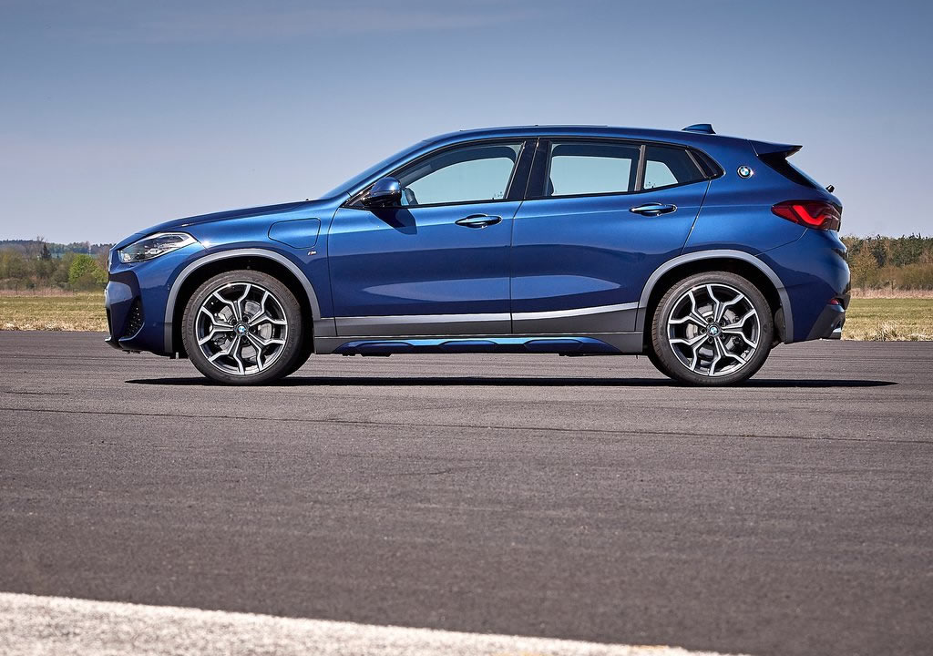 2020 Yeni BMW X2 xDrive25e Fotoğrafları
