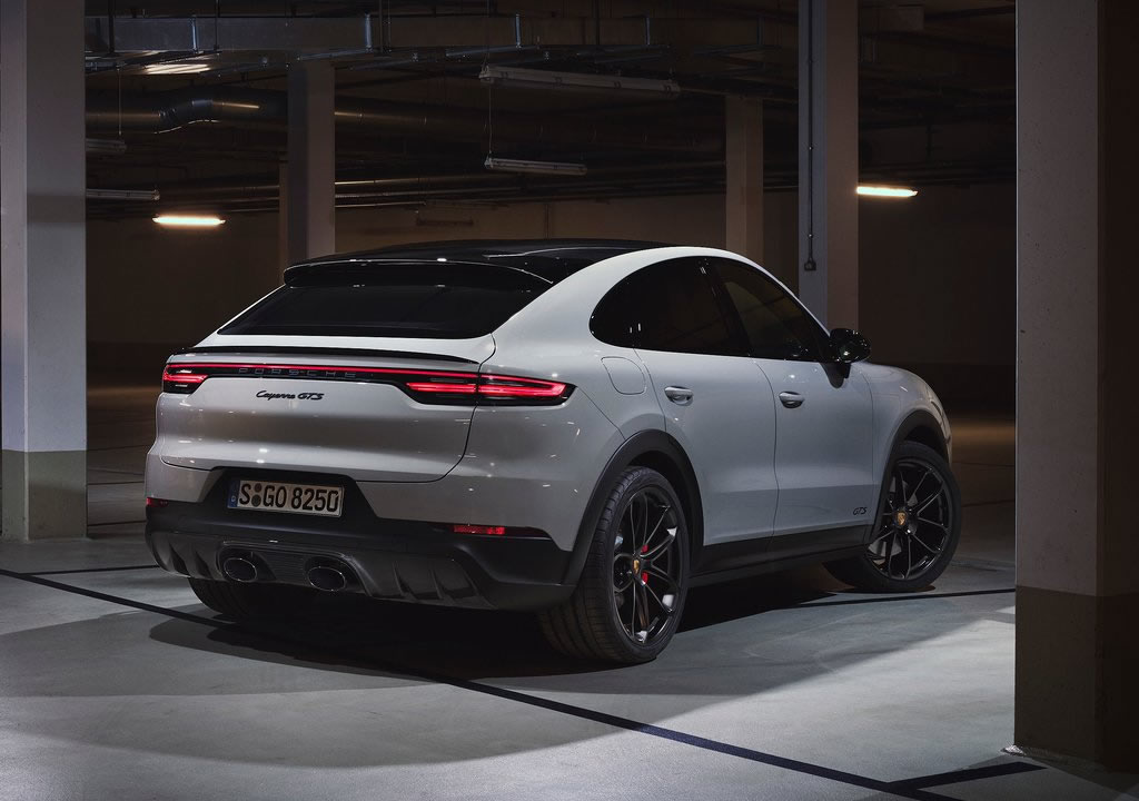 2020 Yeni Porsche Cayenne GTS Coupe Özellikleri 