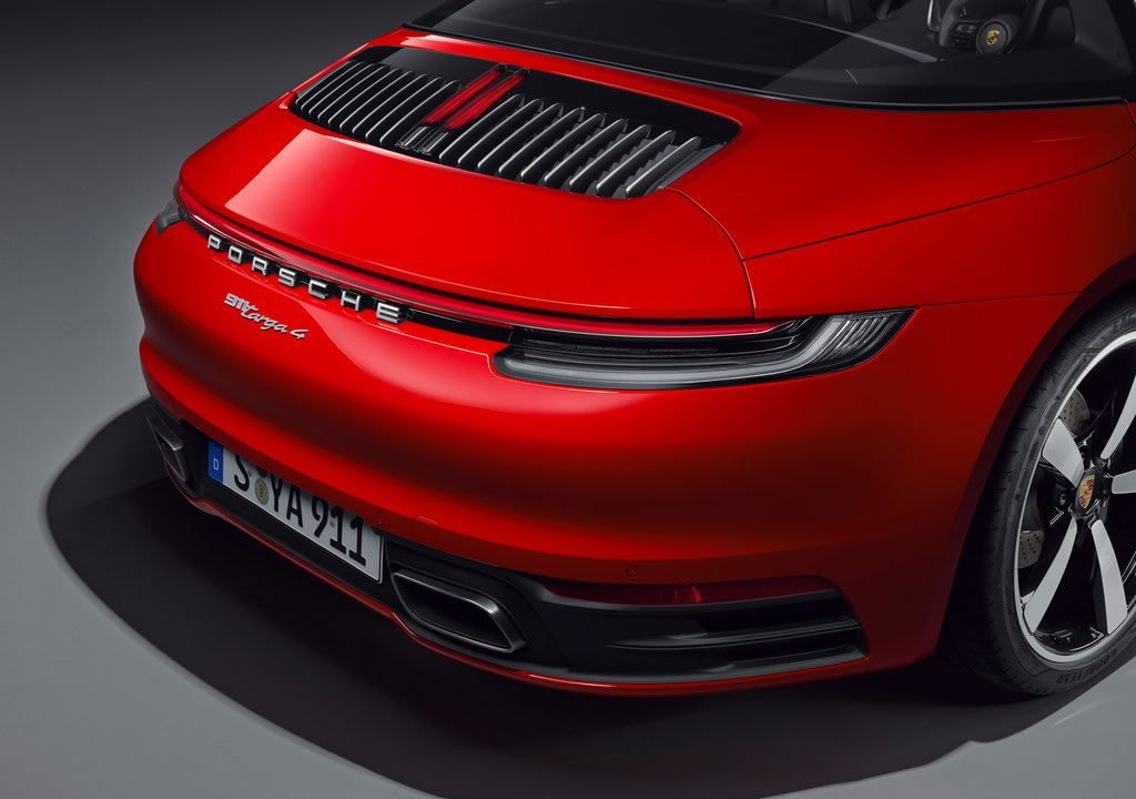 Porsche 911 992 Targa 4