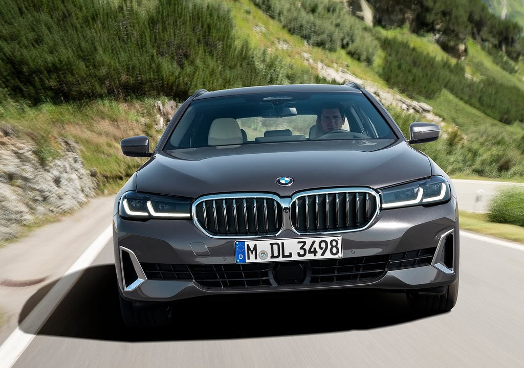 Makyajlı 2021 BMW 5 Serisi Touring Teknik Özellikleri