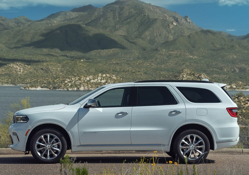 2021 Yeni Dodge Durango Fotoğrafları