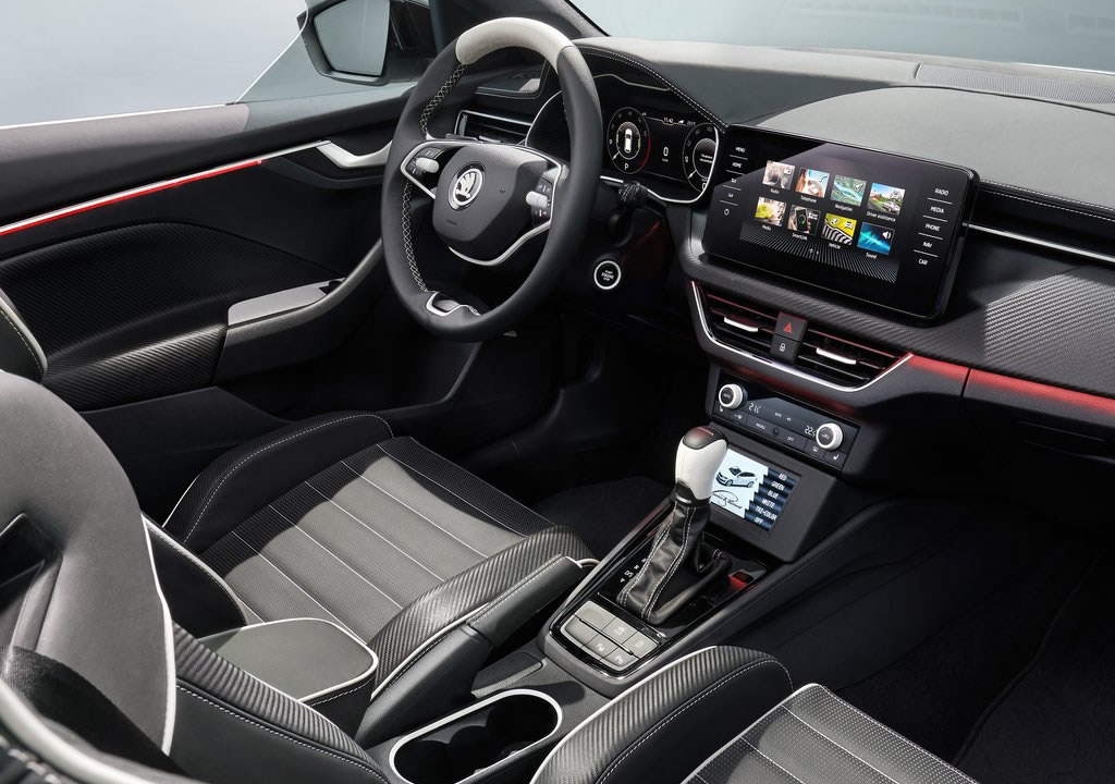 Yeni Skoda Slavia Kokpiti